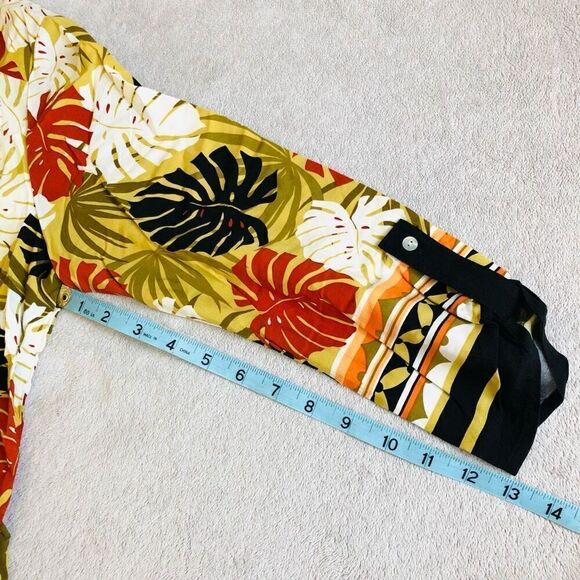 NWOT Ruby Road Palm Leaves Tie Front Blouse - Picture 15 of 16